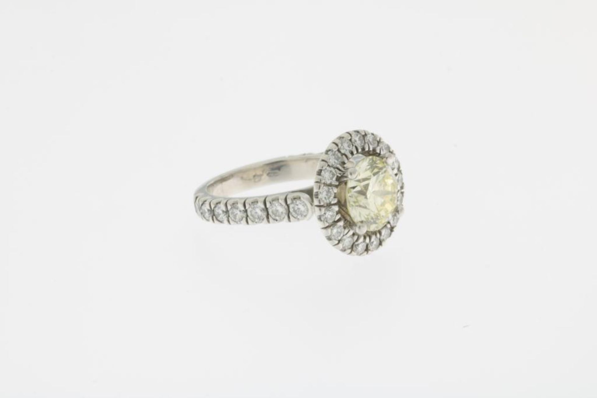 Witgouden ring, diamant ca. 1,95 ct, IGI