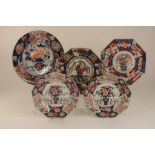 Lot van 5 Imari borden