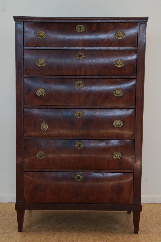 Mahonie chiffoniere met 6 laden