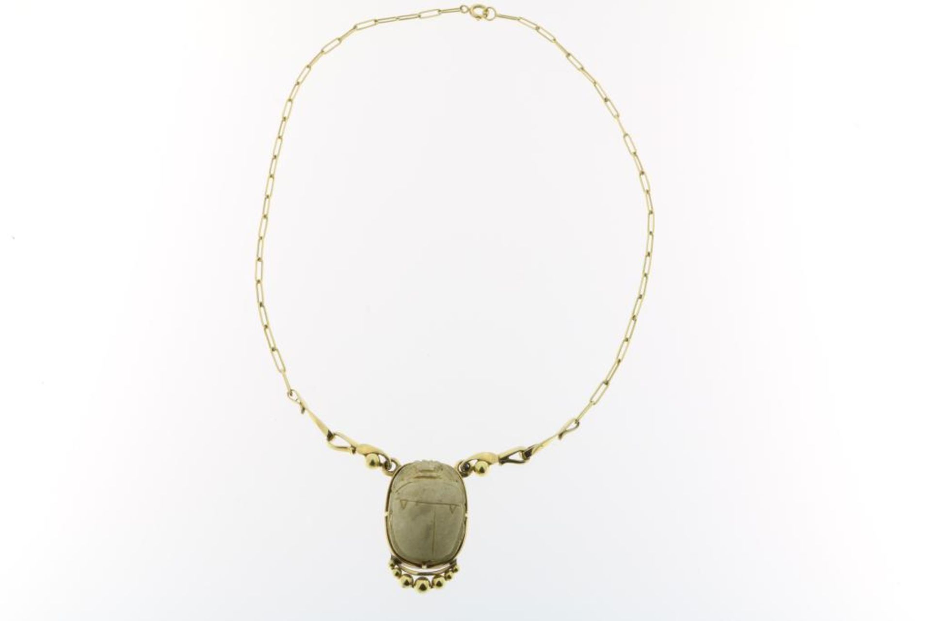 Geelgouden collier met scarabee