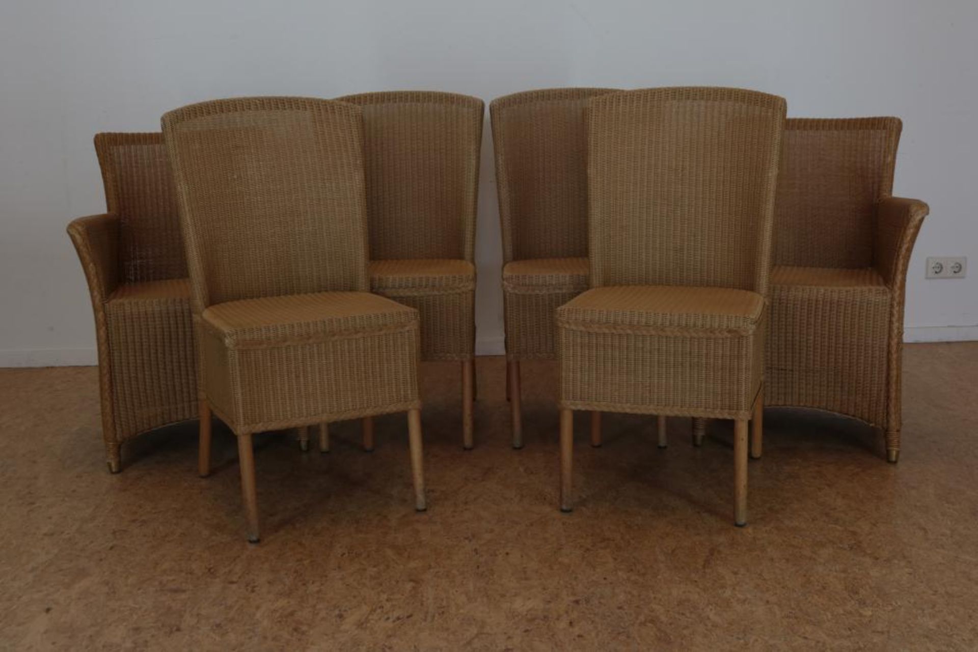 Serie van 6 rotan Lloyd Loom stoelen