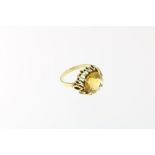 Geelgouden moderne ring met citrien