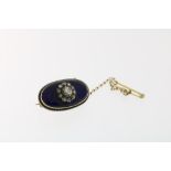 Goud met zilver en blauw email broche