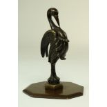 Bronzen sculptuur van vogel