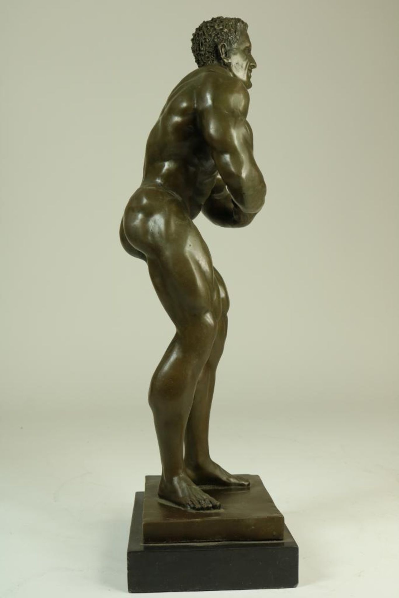 Bronzen sculptuur van bodybuilder - Image 2 of 4