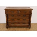 Eiken commode