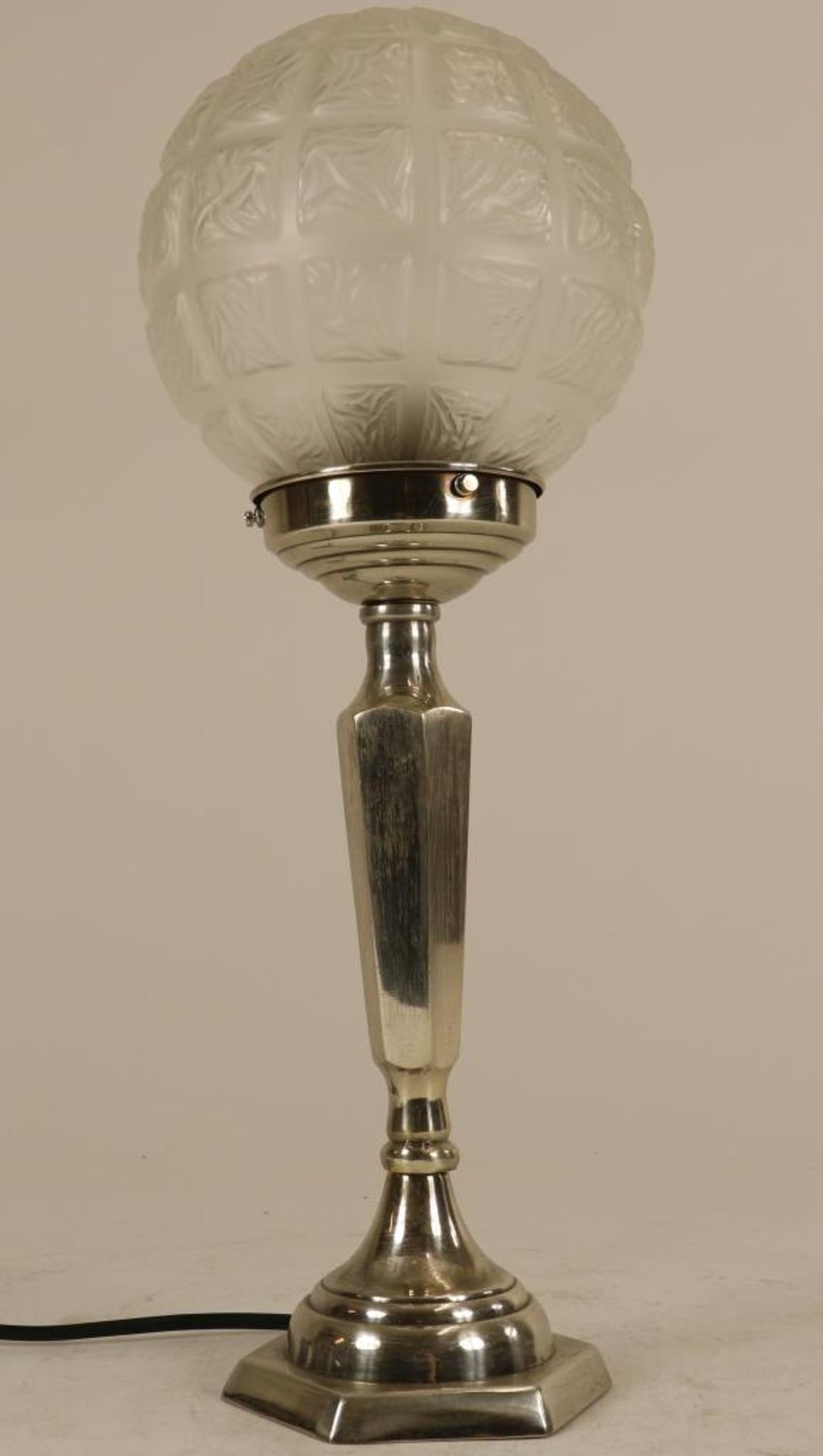 Verzilverd Art Deco tafellampje