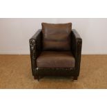 Armfauteuil met slangenprint bekleed