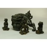 Lot van 4 bronzen sculpturen, China