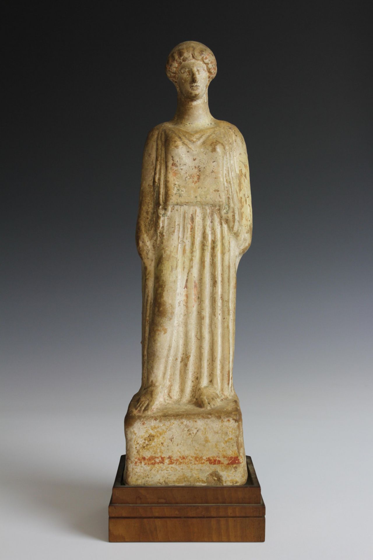 Greek terracotta standing female figure, Boetia, 5th century BC.,