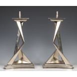Salvador Dali (1904-1989); paar bronzen verzilverde kandelaren, uitvoering Castor & Pollux, 1975;