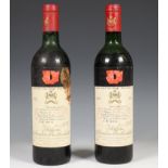 Twee flessen Bordeaux, Chateau Mouton Rothschild, 1972;