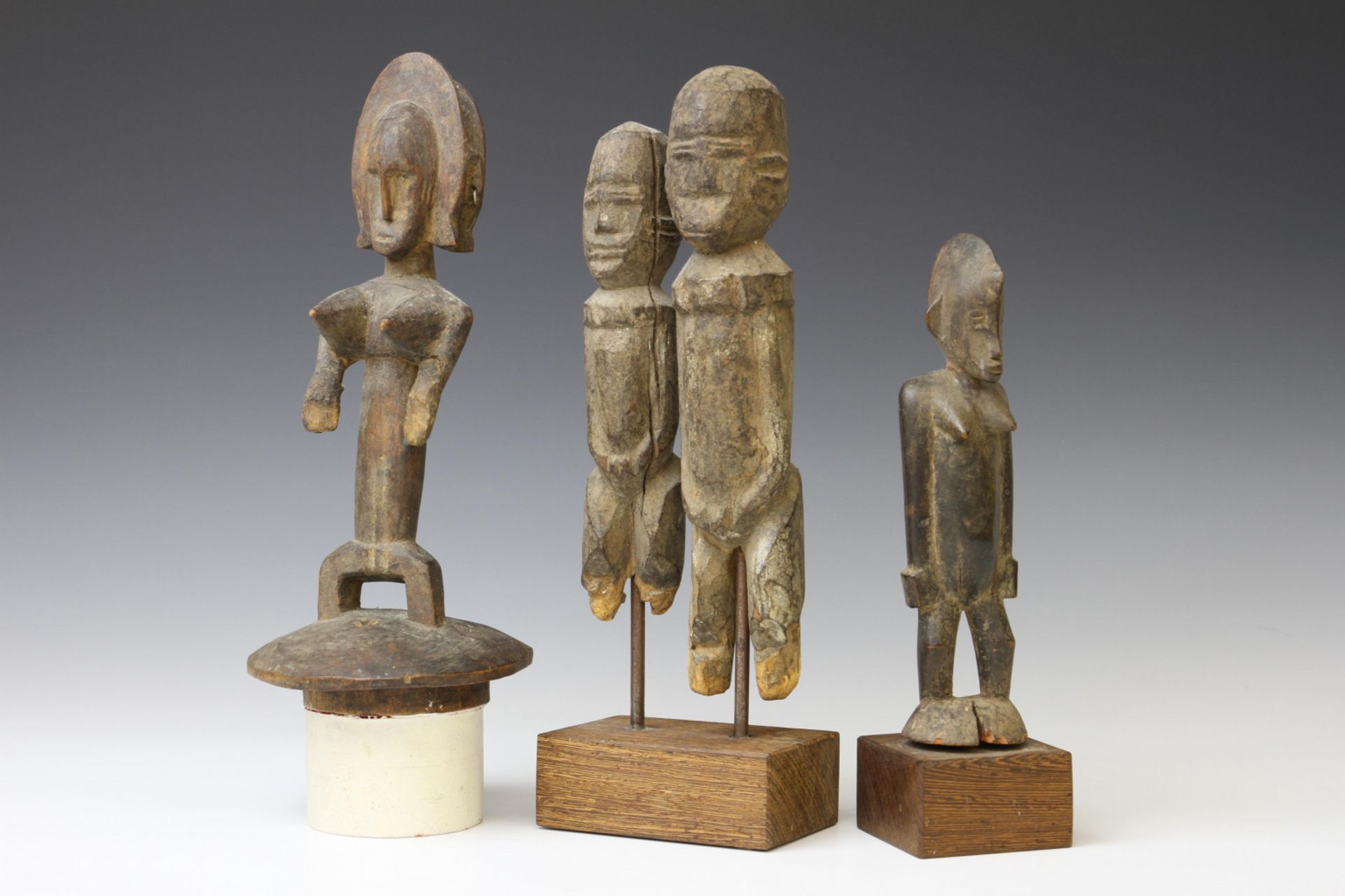 Five West African sculptures. - Image 6 of 6