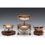 Vier diverse pijpencomfoors, 18e/19e eeuw,