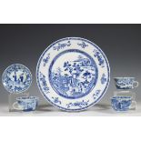 China, een collectie blauw-wit porselein, Kangxi,