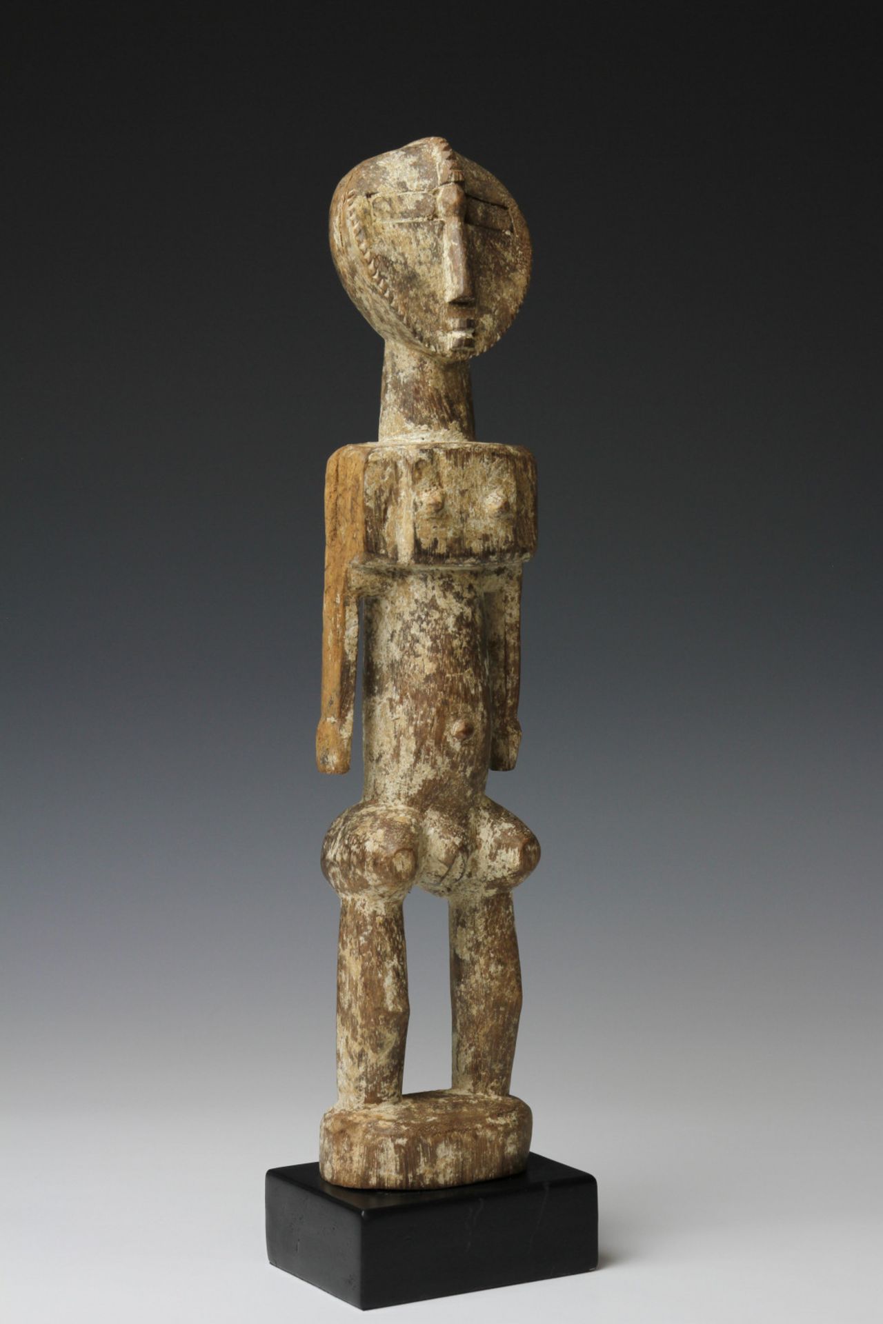 Togo, Ada, standing female figure - Image 2 of 7