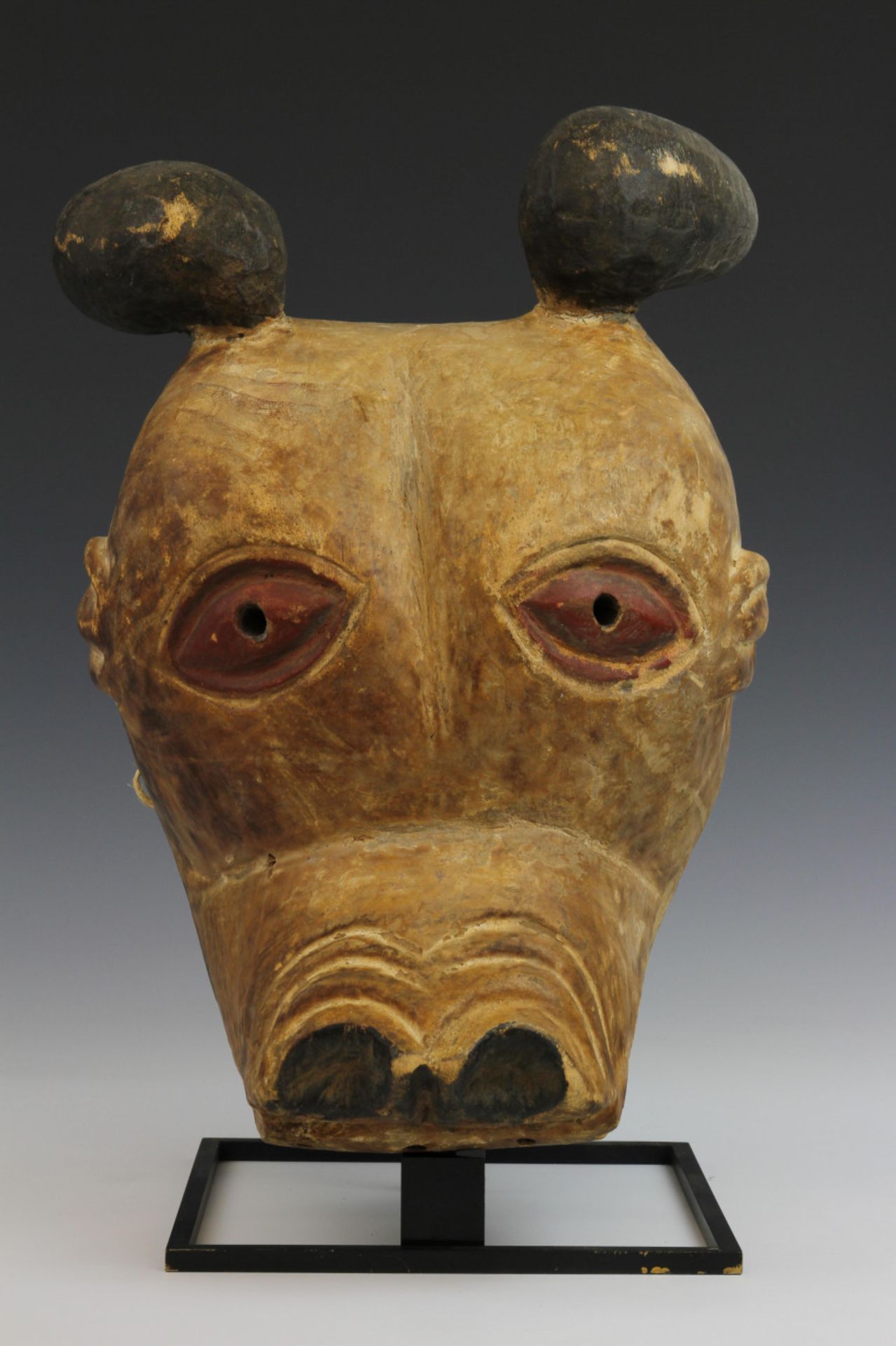 An West African wooden mask of a bull, - Image 2 of 5