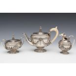 Driedelig theeservies, Louis XVI stijl,