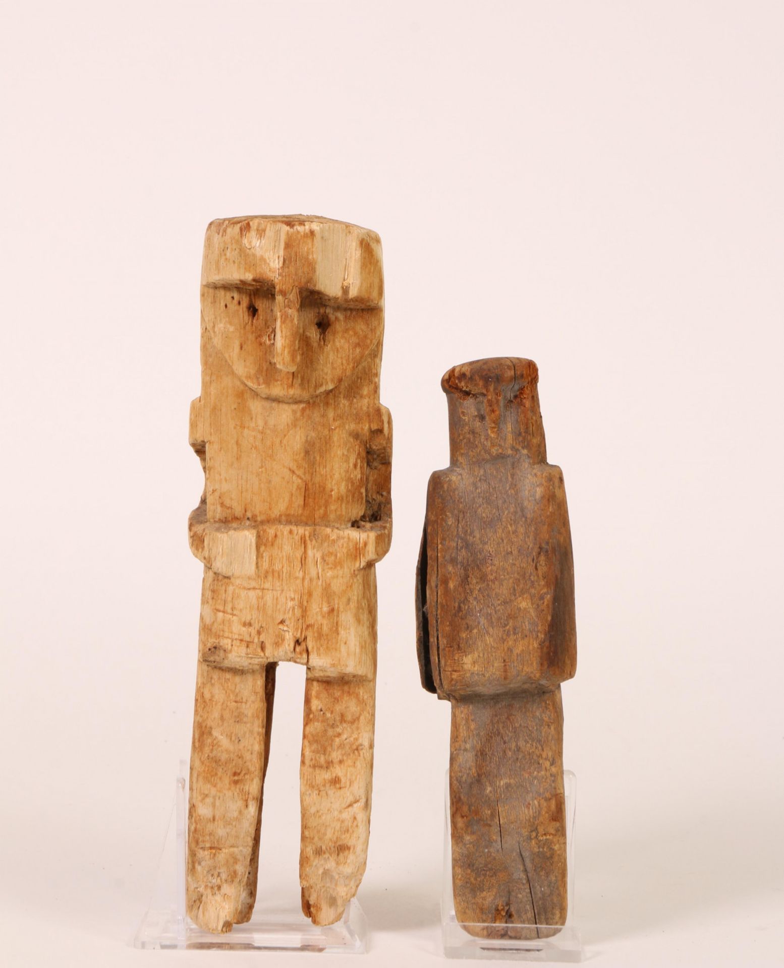 Panama, Kuna, three wooden medicine dolls. Two anthropomorphic and one stylized bird. - Image 4 of 4
