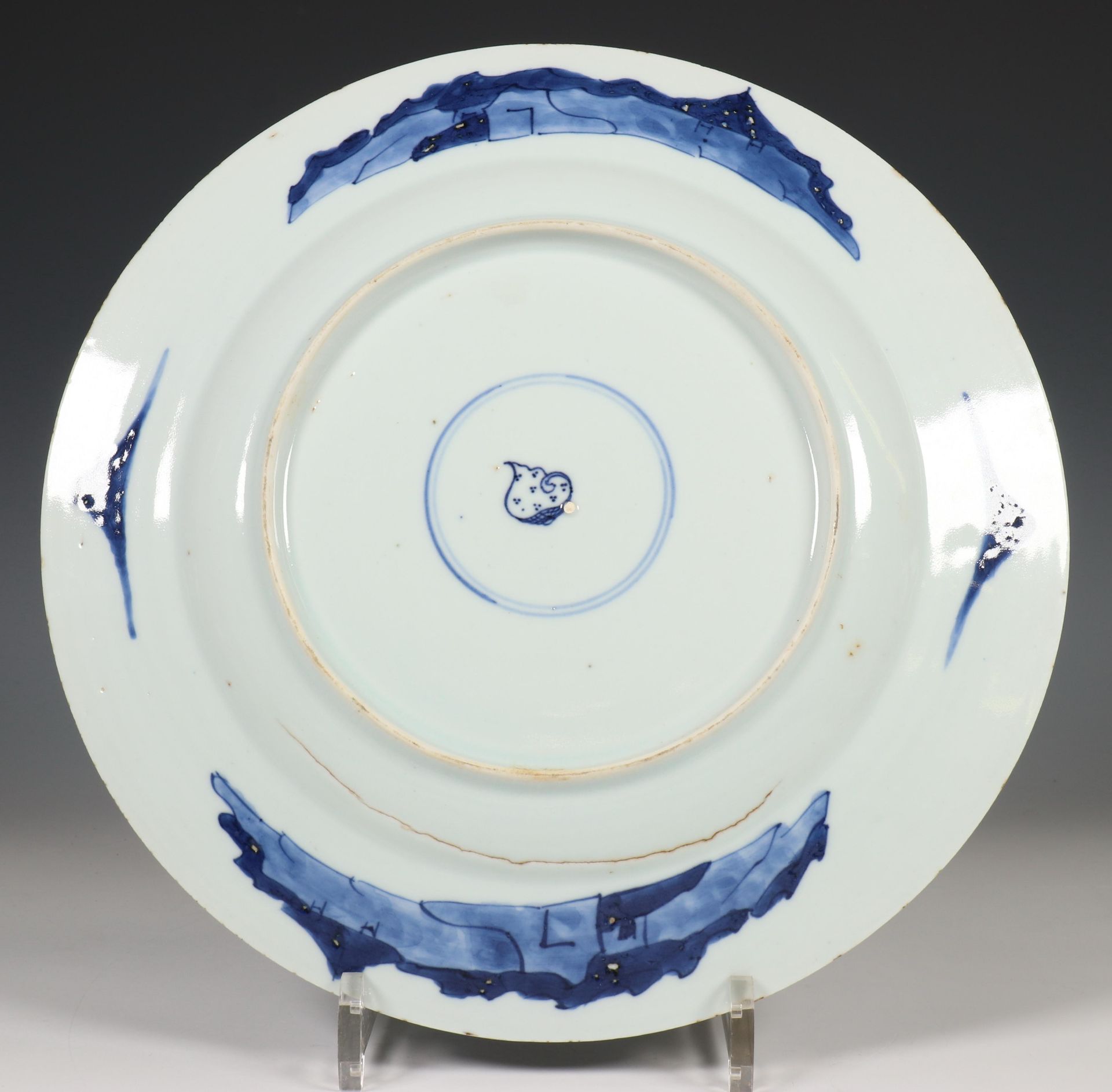China, een blauw-wit porseleinen serviesgedeelte, laat Qing-dynastie, - Bild 35 aus 44