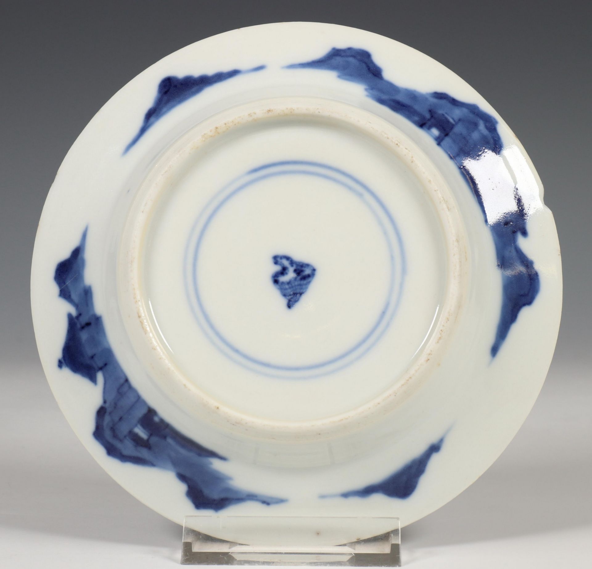 China, een blauw-wit porseleinen serviesgedeelte, laat Qing-dynastie, - Bild 5 aus 44