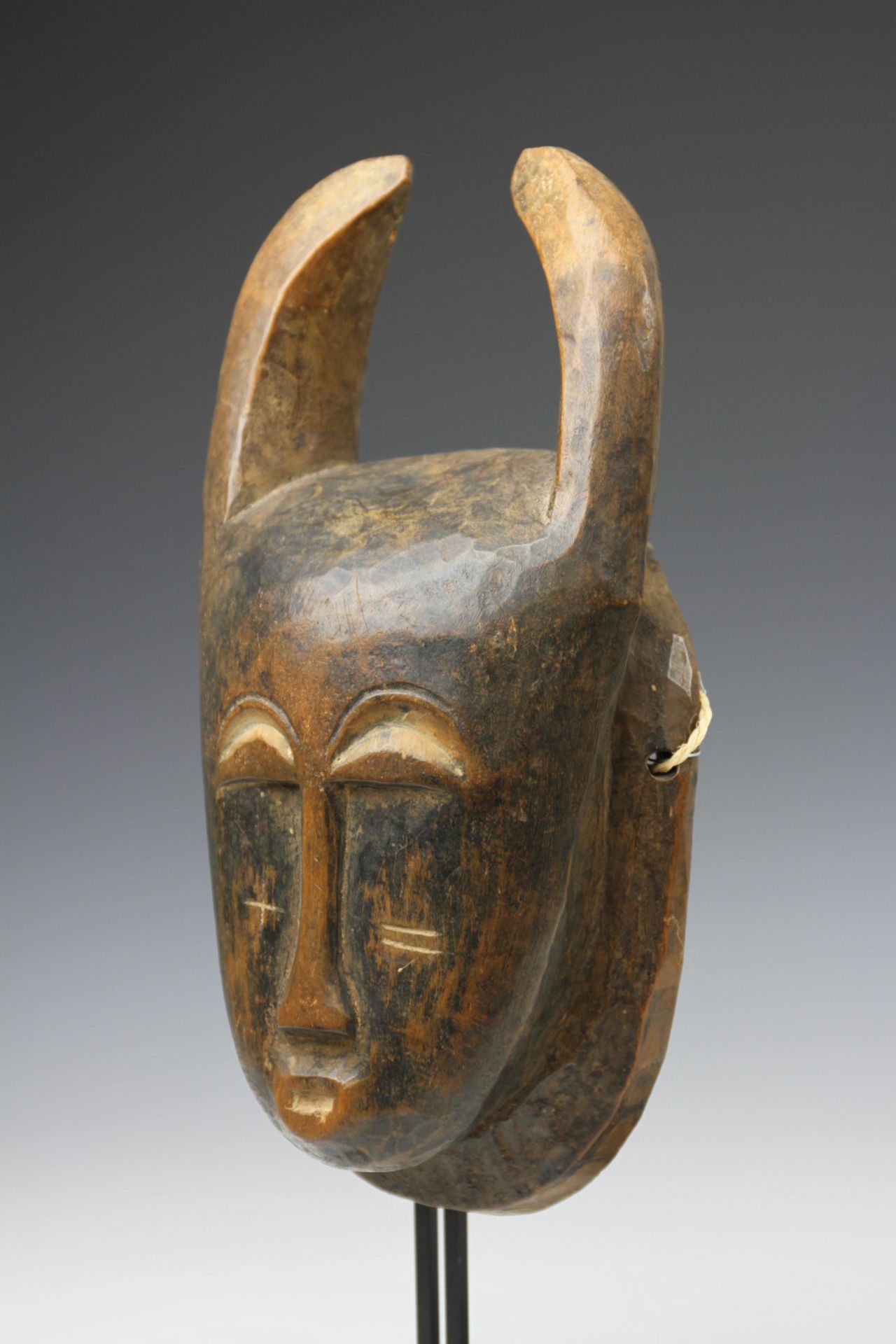 Ivory Coast, Yaure, small mask with horns and Baule a small mask. - Image 5 of 11