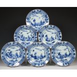 China, een set van zes blauw-wit porseleinen borden, Qianlong,