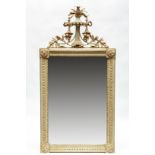 Rechthoekige spiegel in wit gelakte grenenhouten lijst in Louis XVI-stijl, 19e eeuw,