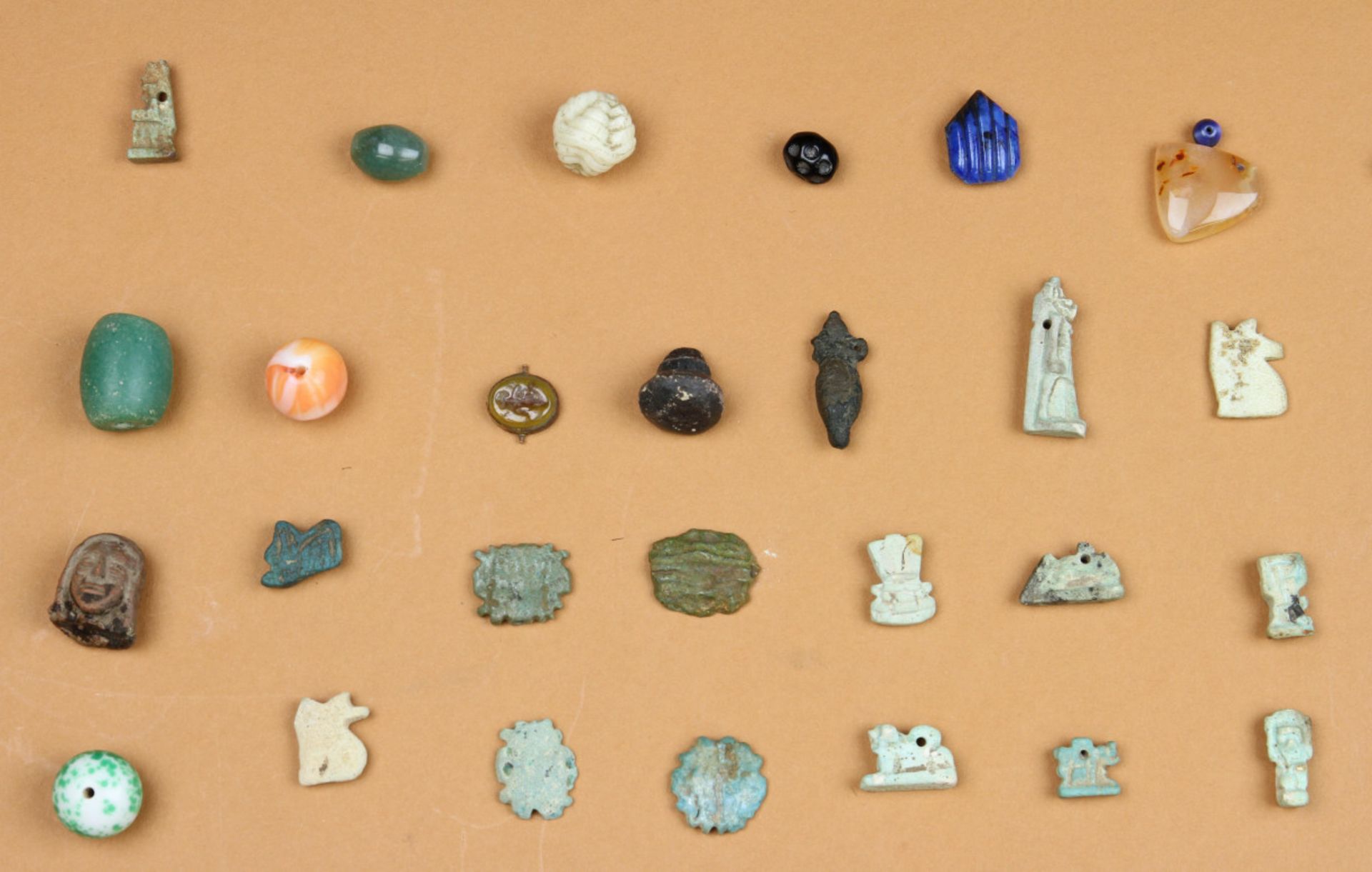 A collection of Egypt faience amulets, Late Period. - Bild 2 aus 5
