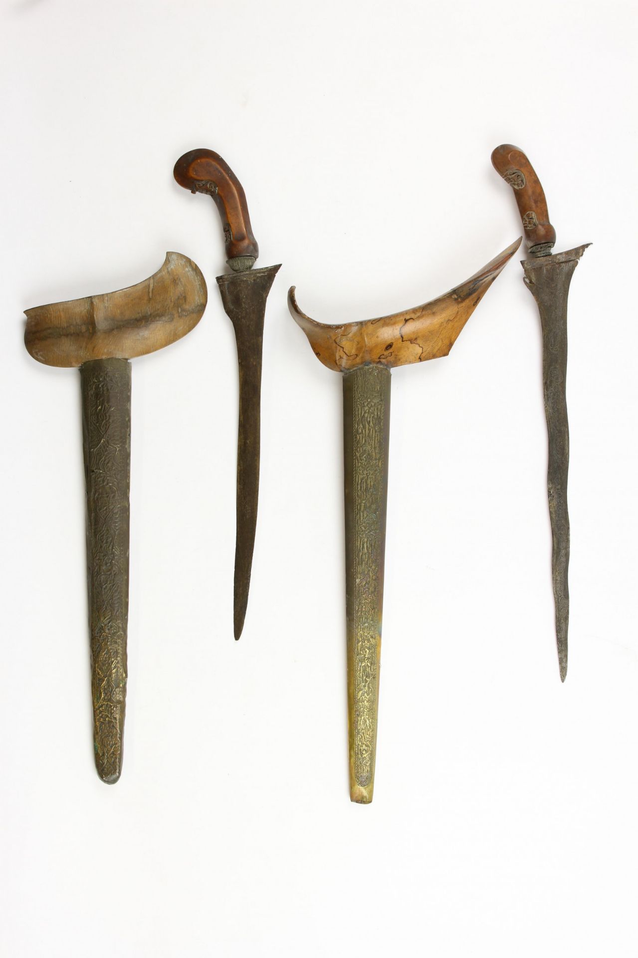 A collection of five Javanese keris, - Image 10 of 14