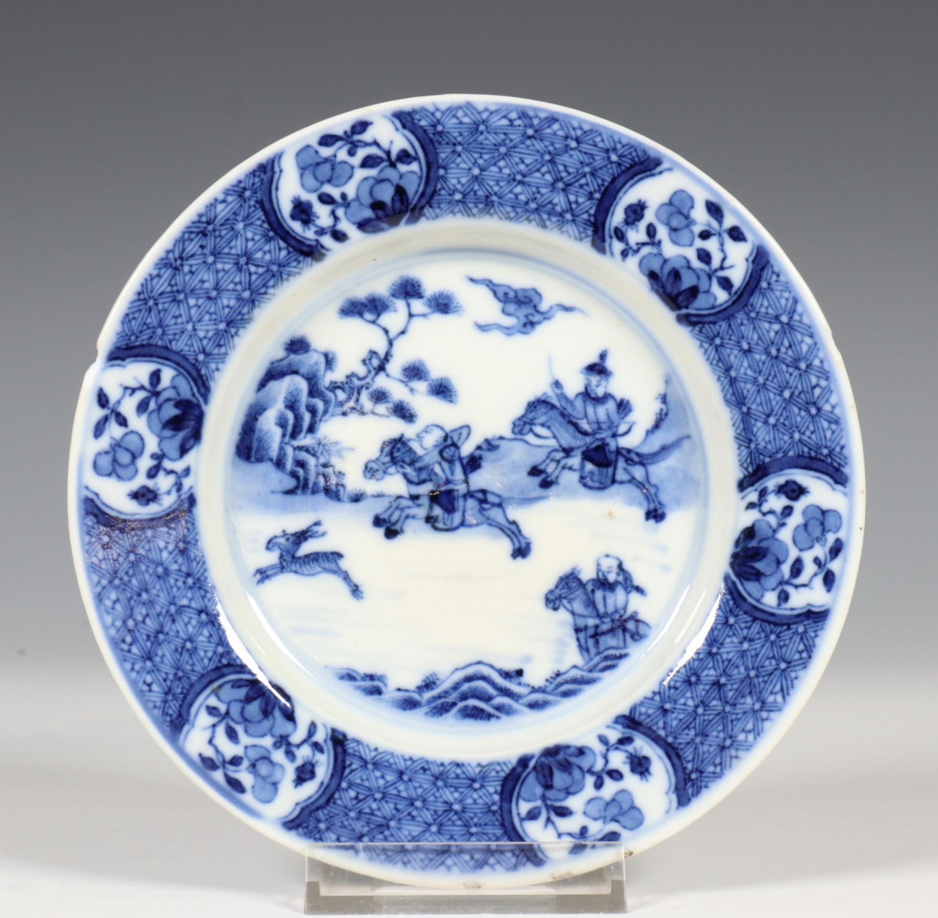 China, een blauw-wit porseleinen serviesgedeelte, laat Qing-dynastie, - Bild 40 aus 44