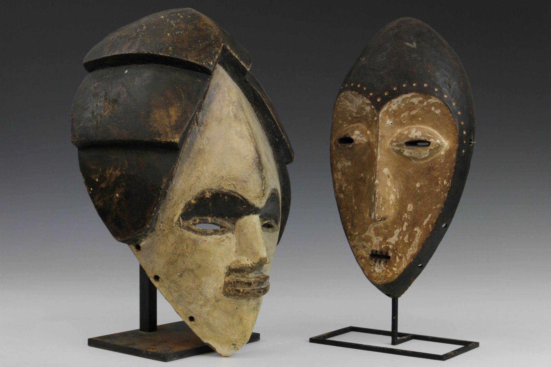 Two African masks. - Image 2 of 4