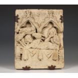 Vier religieuze objecten naar antiek voorbeeld