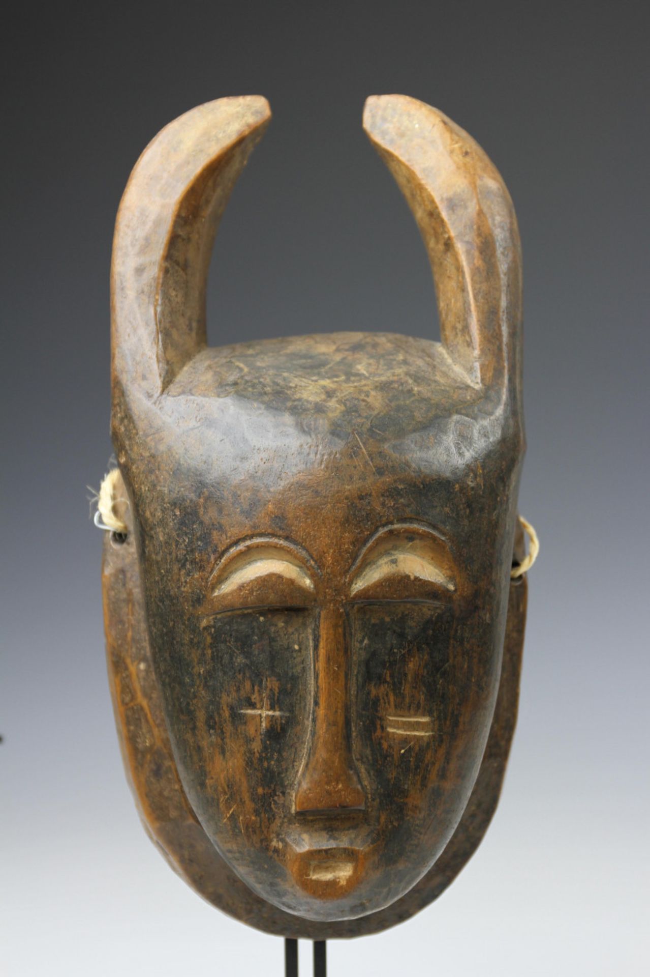 Ivory Coast, Yaure, small mask with horns and Baule a small mask. - Image 6 of 11