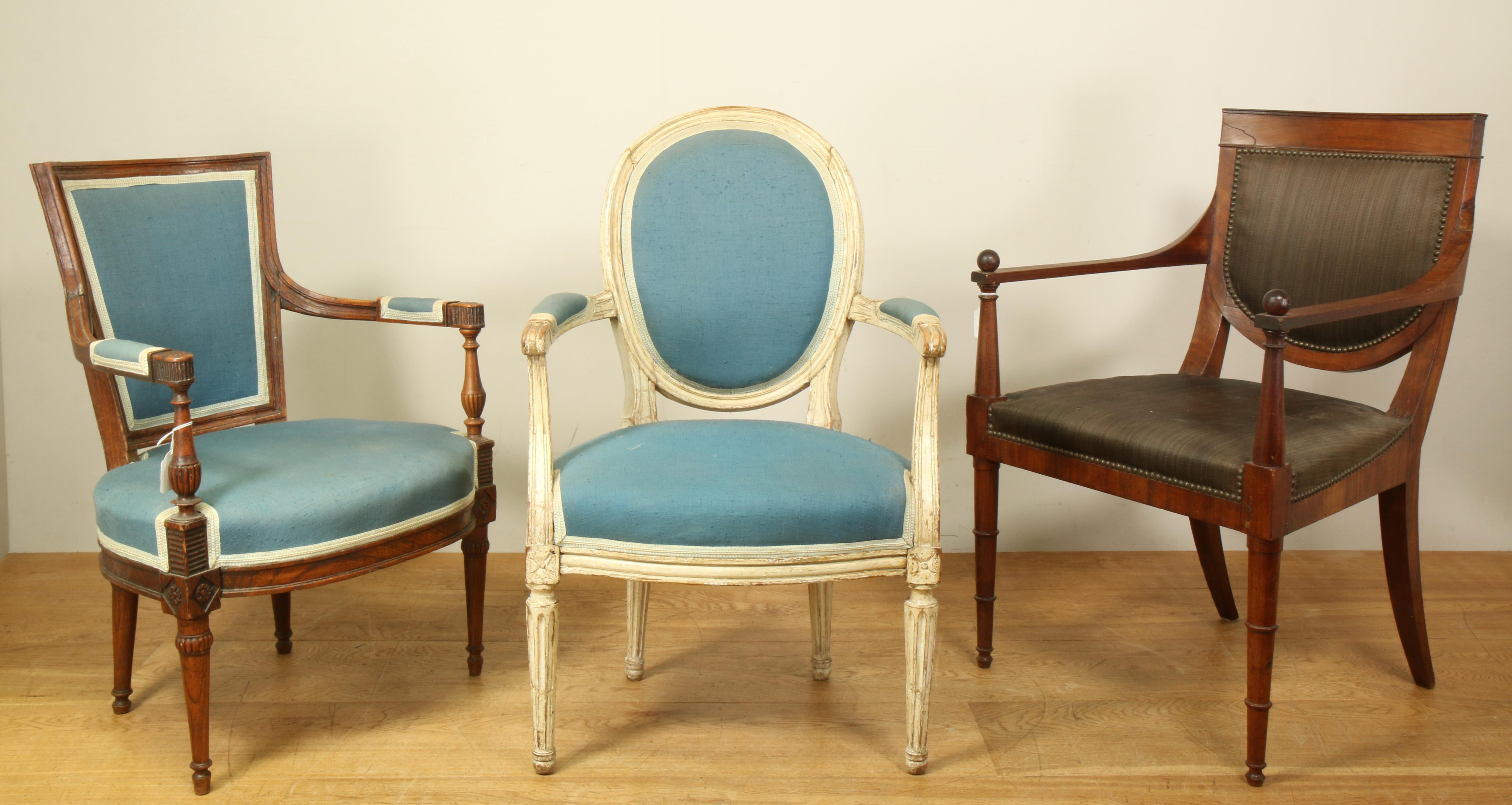 Wit gelakt beukenhouten medallionfauteuil in Louis XVI-stijl, 19e eeuw, mahoniehouten fauteuil, 19e