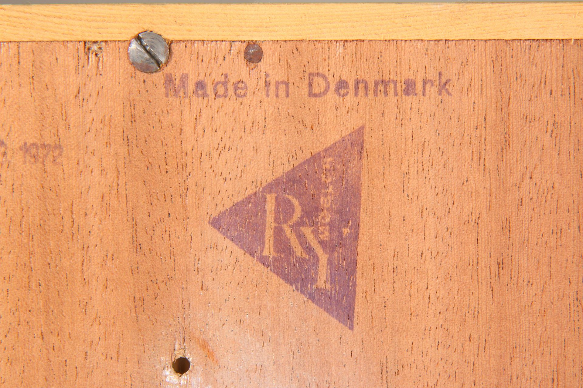 Hans J. Wegner voor Ry Møbler, Denenmarken, eikenhouten wandmeubel, 1972. - Bild 2 aus 4