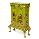 Groen en verguld gelakt houten kastje, Chinoiserie, 19e eeuw,