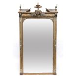 Spiegel in deels verguld houten lijst, laat 19e eeuw,