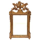 Spiegel in verguld en gestoken houten lijst In Louis XVI-stijl, 19e eeuw.