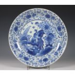 Japan, blauw-wit bord porseleinen Kakiemon-stijl bord, Edo periode,