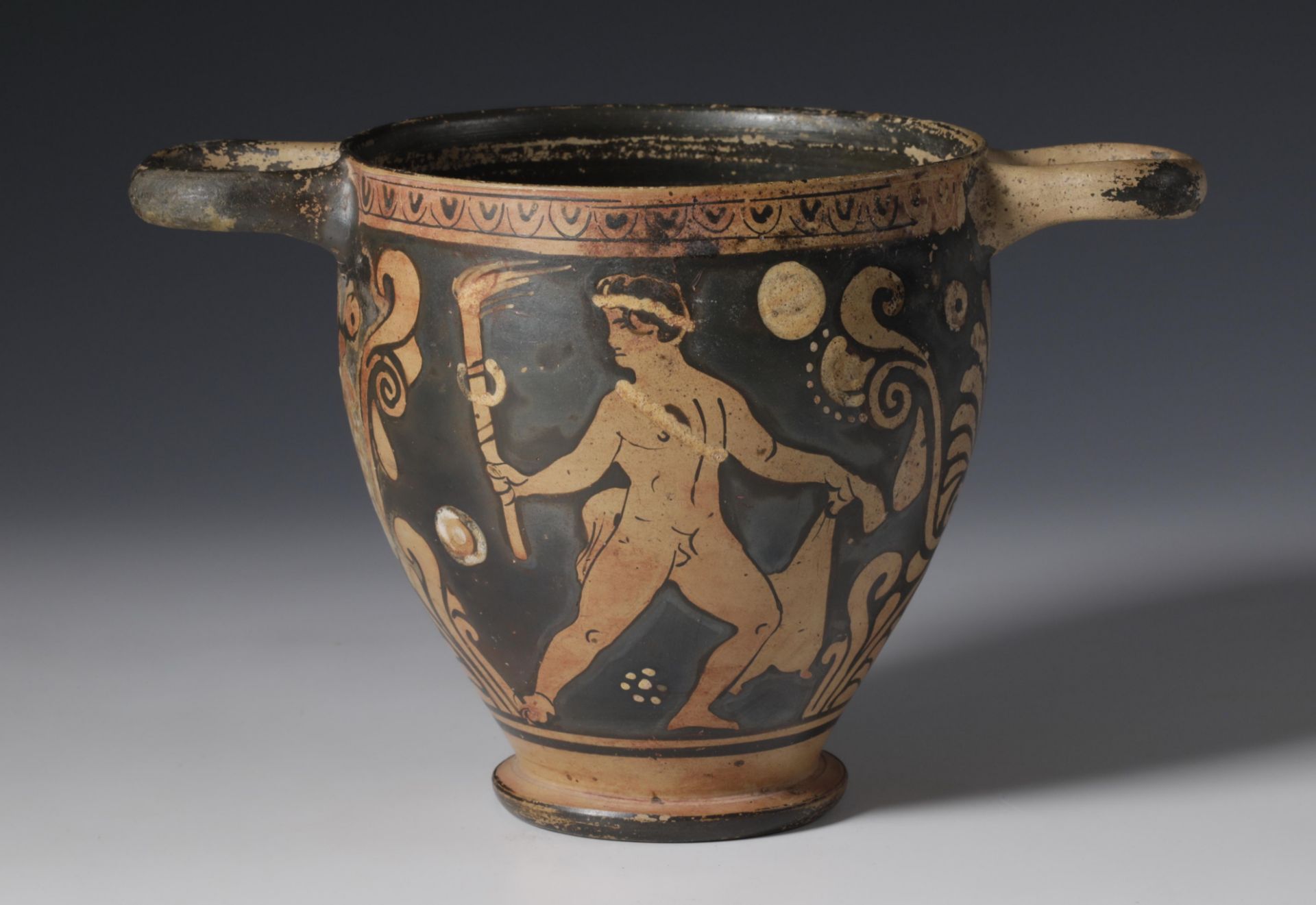 Apulia, earthenware skyphos, 4th century BC,