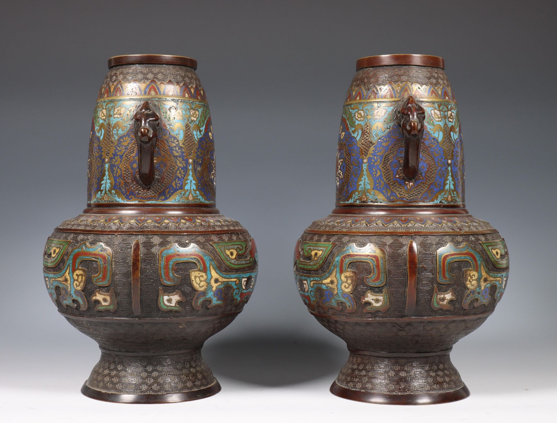 China, pair of bronze cloisonné vases, early 20th century, both with elephant-head handles - Image 2 of 5