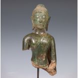Thailand, terracotta buste van Boeddha, mogelijk 18e-19e eeuw,