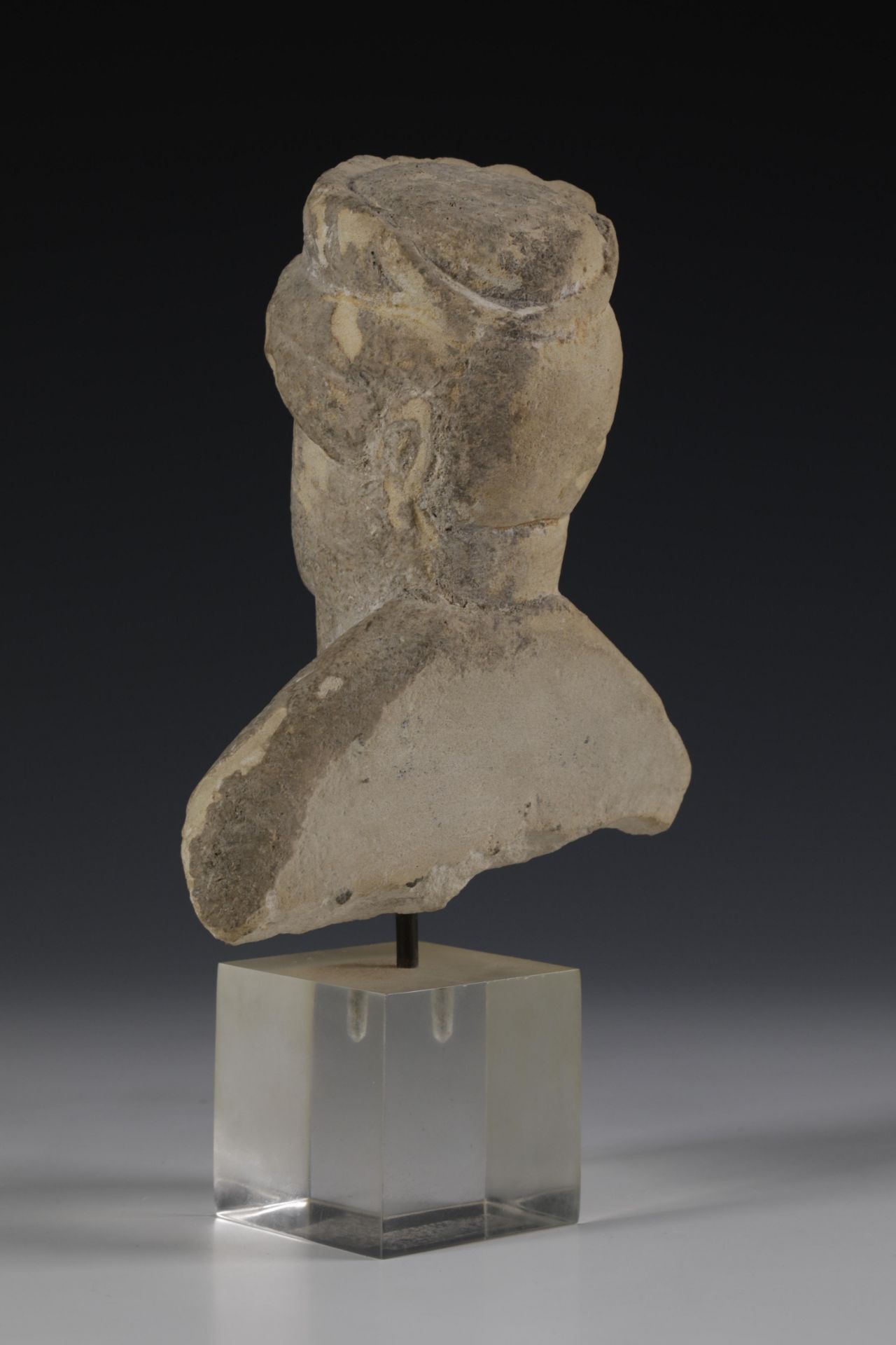 Cyprus, limestone head of a young man, ca. 5th Century BC., - Image 2 of 6