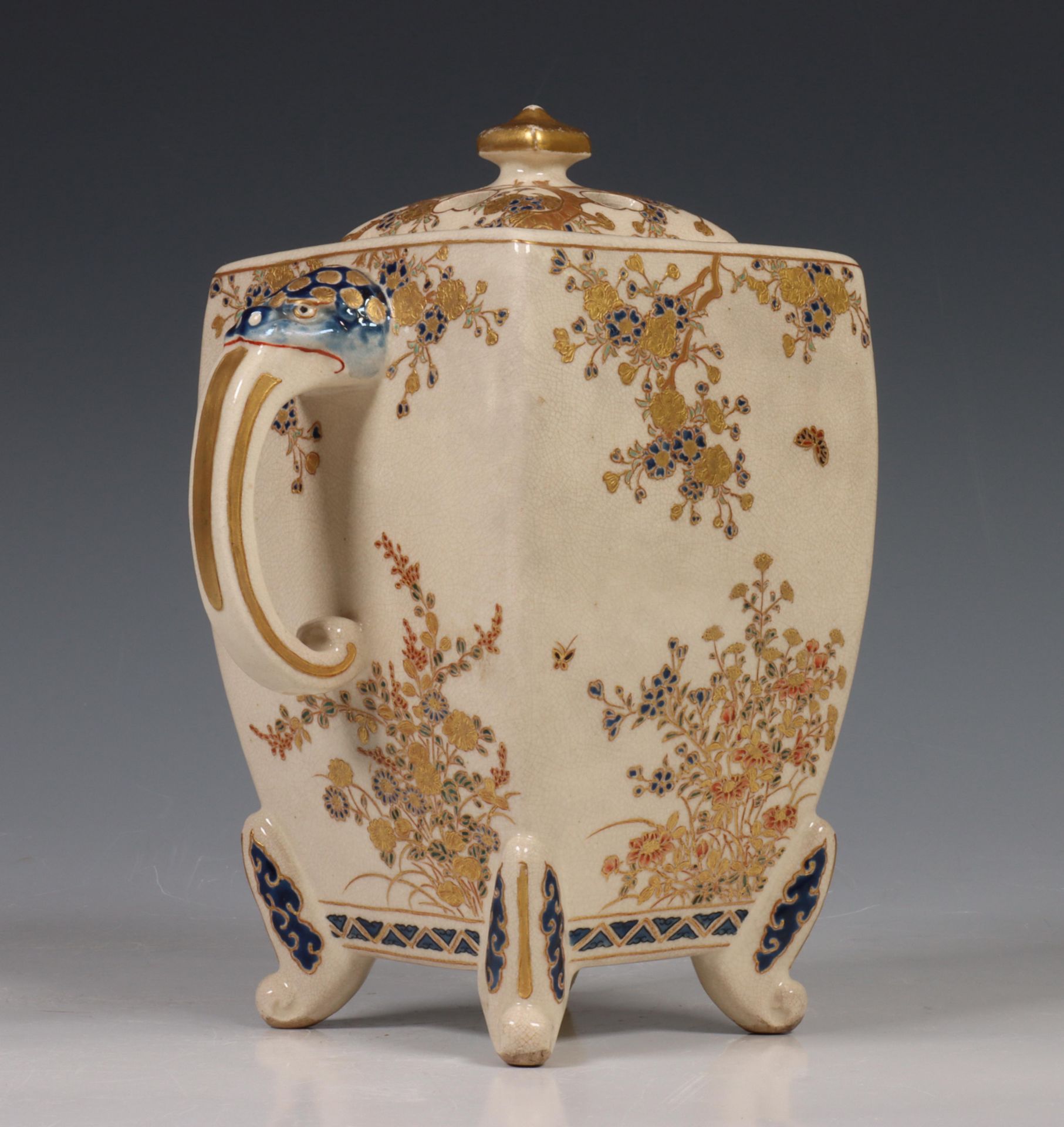 Japan, Satsuma porcelain censer, 19th/20th century, rectangular, raised on four feet and with two - Image 8 of 11