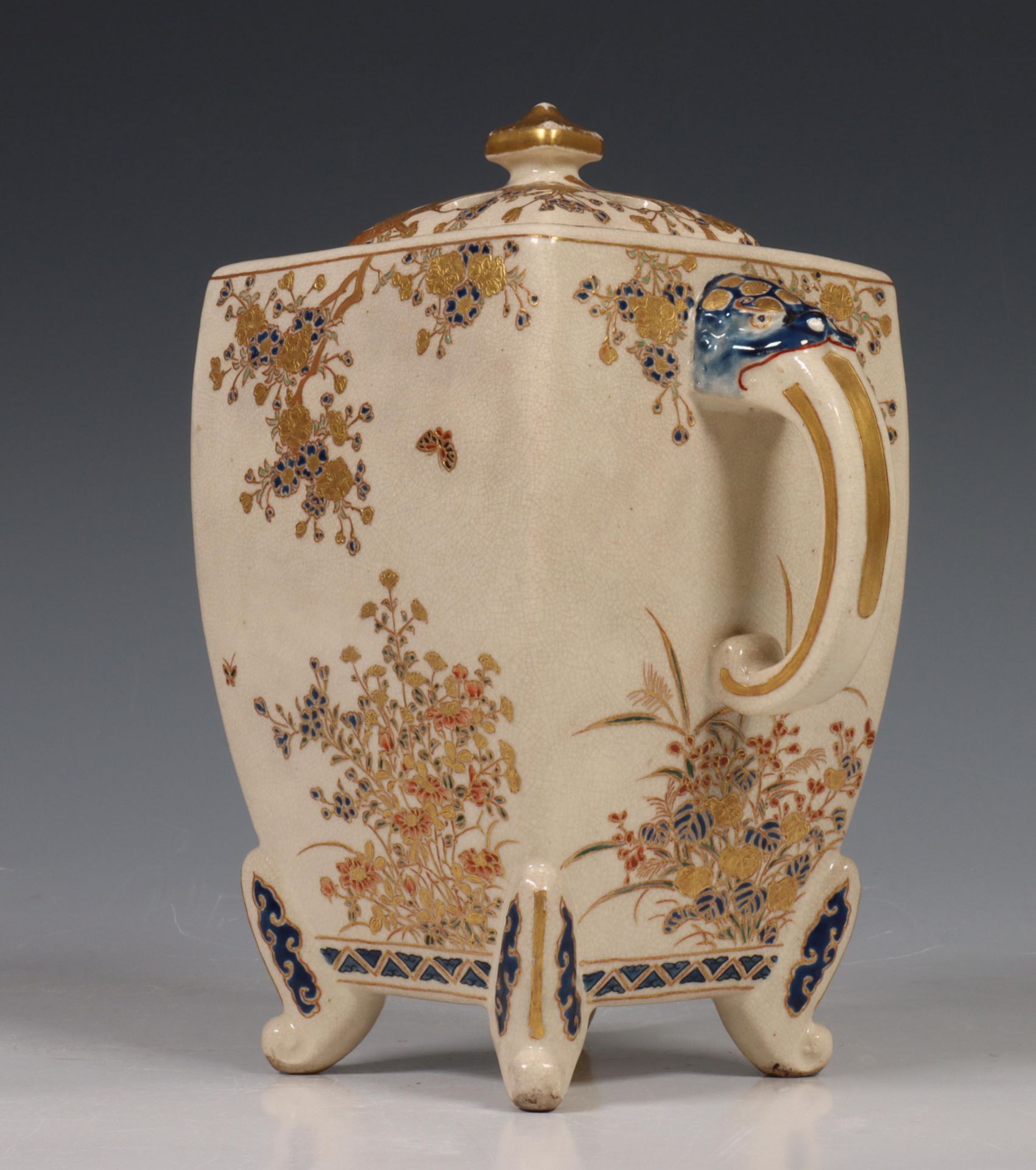 Japan, Satsuma porcelain censer, 19th/20th century, rectangular, raised on four feet and with two - Image 5 of 11