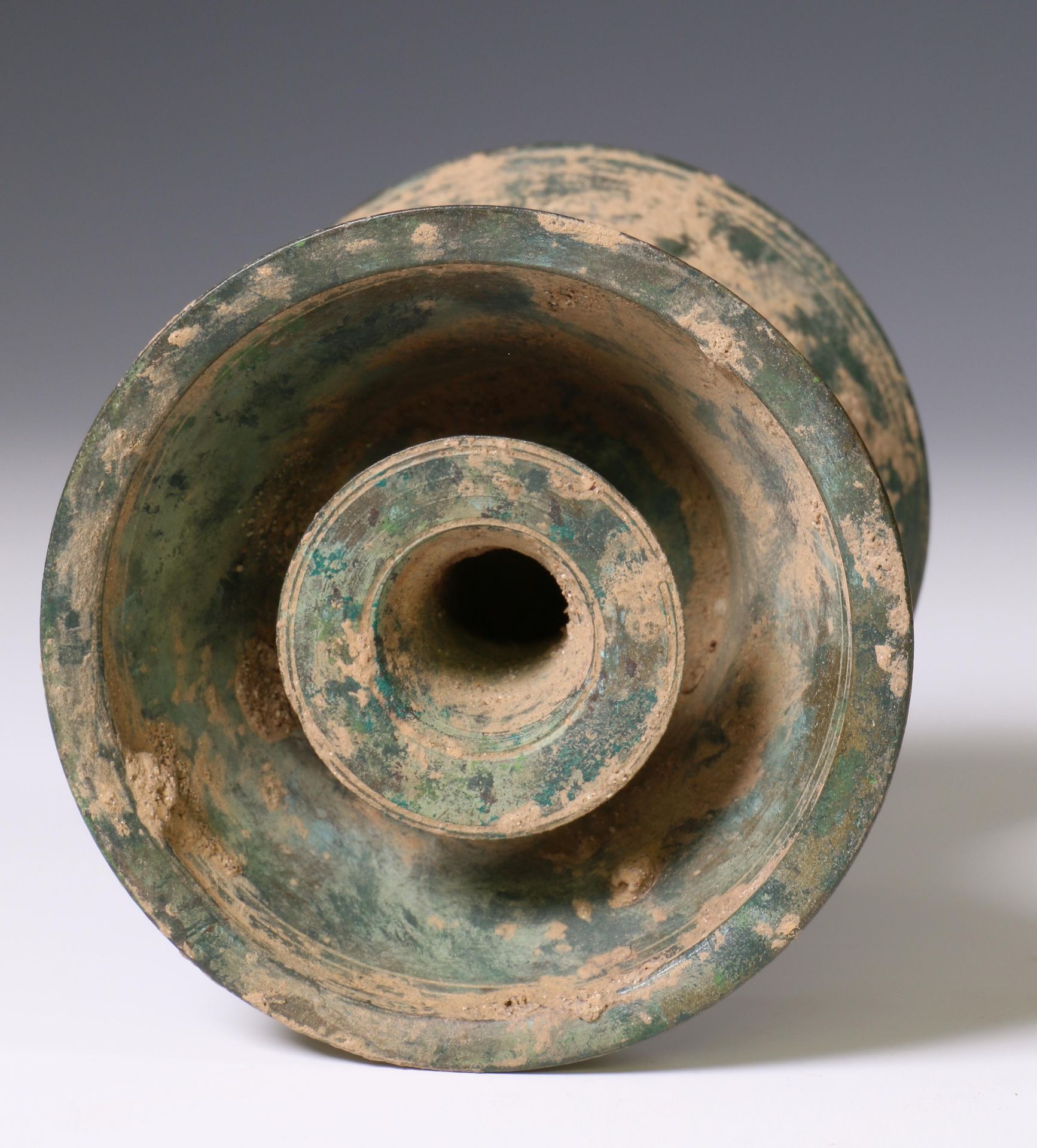 A bronze Roman candle holder, 2nd-3rd century, - Bild 3 aus 6