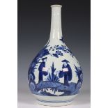 Japan, Arita blauw-wit porseleinen fles, Edo periode, laat 17e eeuw,