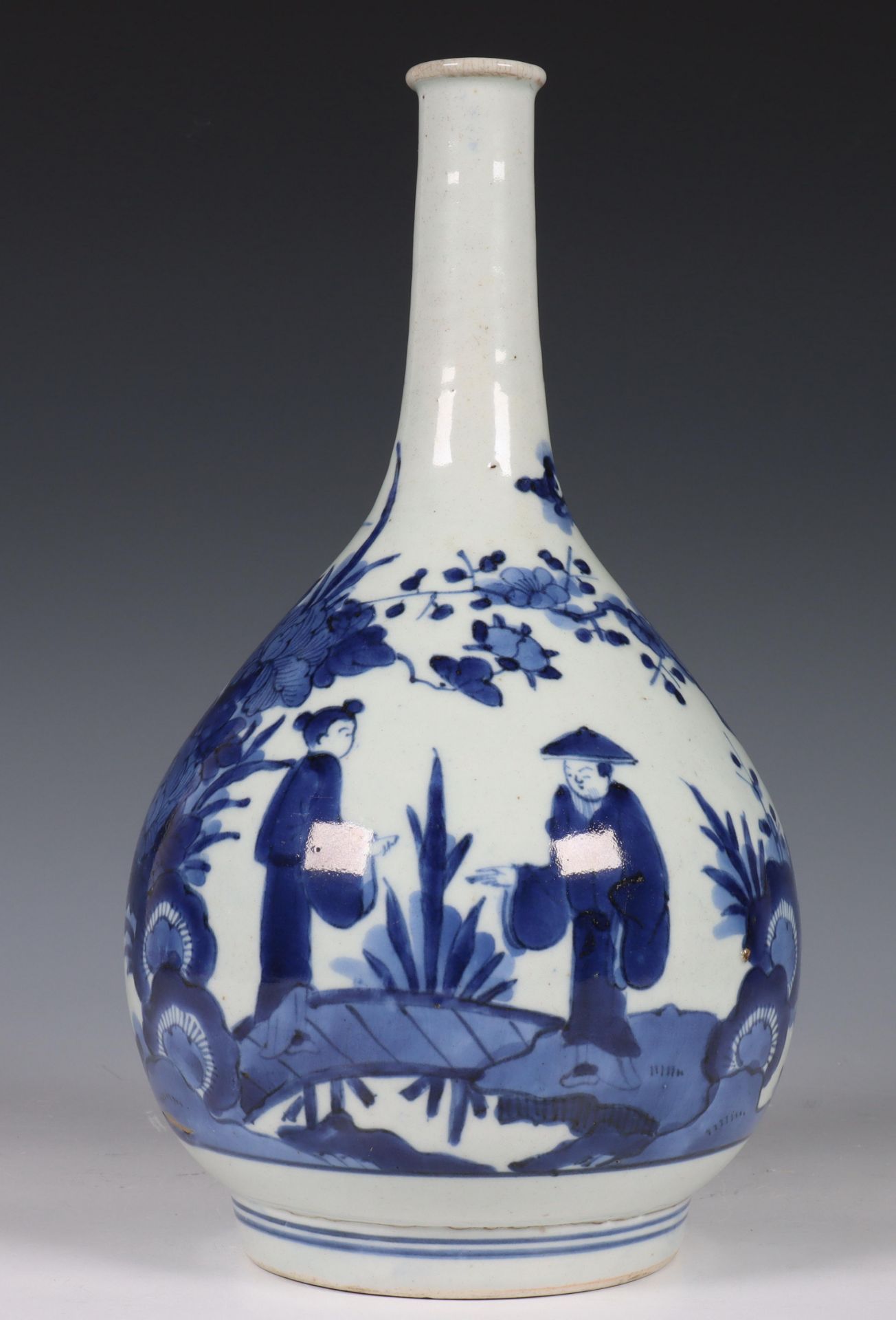 Japan, Arita blue and white porcelain bottle vase, Edo period, late 17th century, decorated with