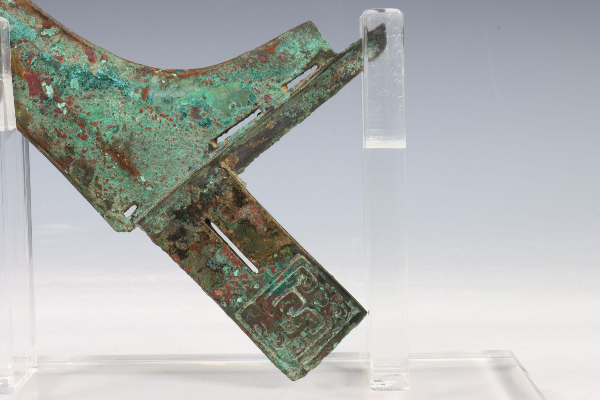 China, bronze axe, probably Eastern Zhou dynasty, the rectangular handle cast with stylised - Image 6 of 6